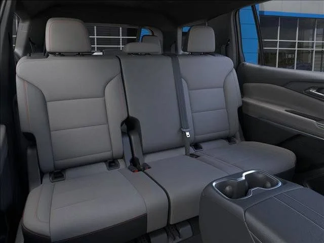 2025 Chevrolet Traverse LT - Photo 18