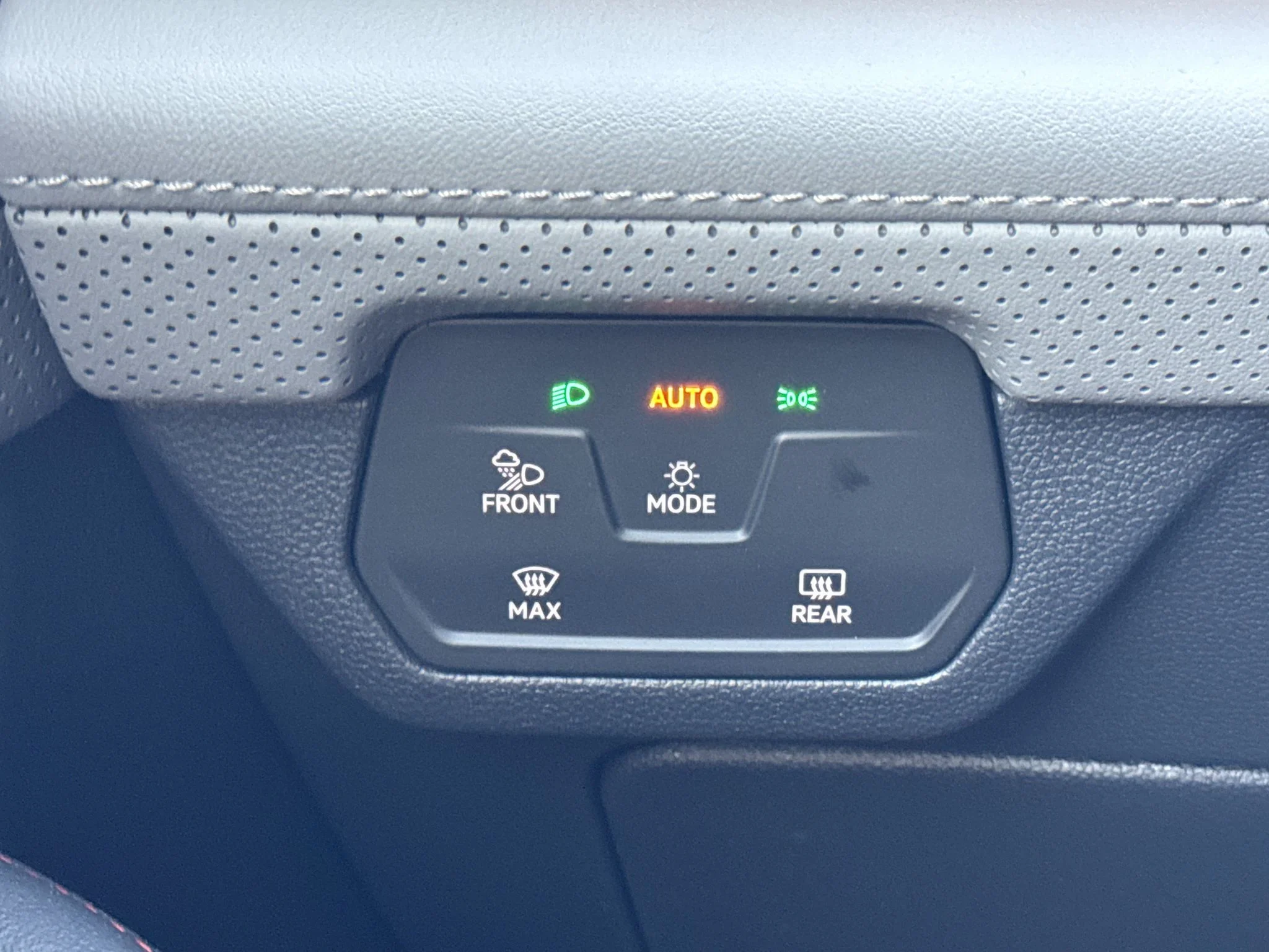 New 2026 Pure Gray Volkswagen 2.0T Peak Edition image 25