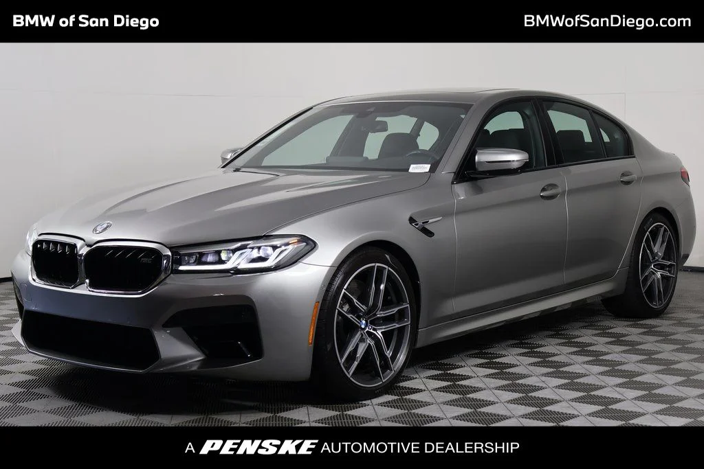 2022 BMW M5
