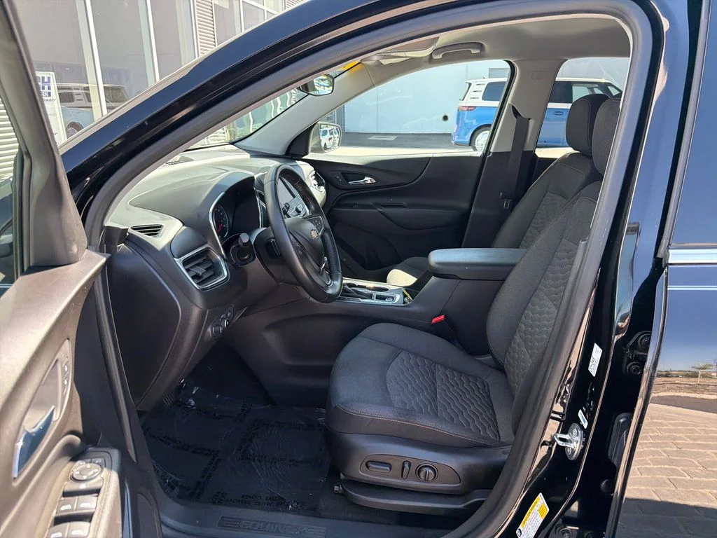 Used 2020 Black Chevrolet LT image 9