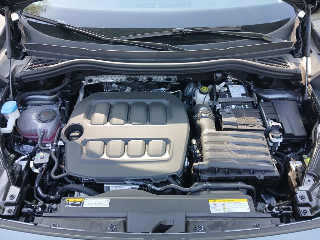 New 2026 Silver Volkswagen 2.0T SE image 21