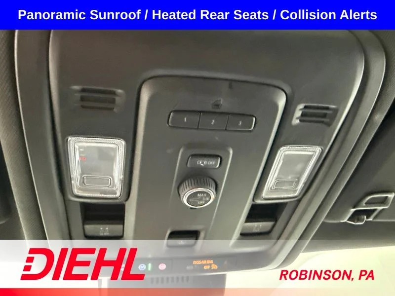 Used 2023 Black Chevrolet Z71 image 36
