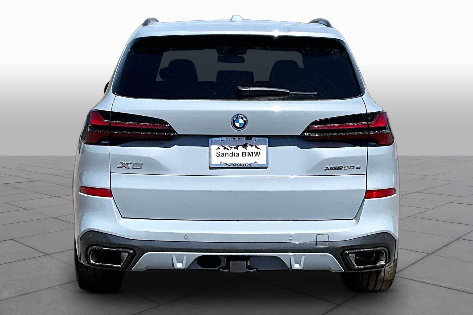 New 2026 Brooklyn Grey Metallic BMW xDrive50e image 4