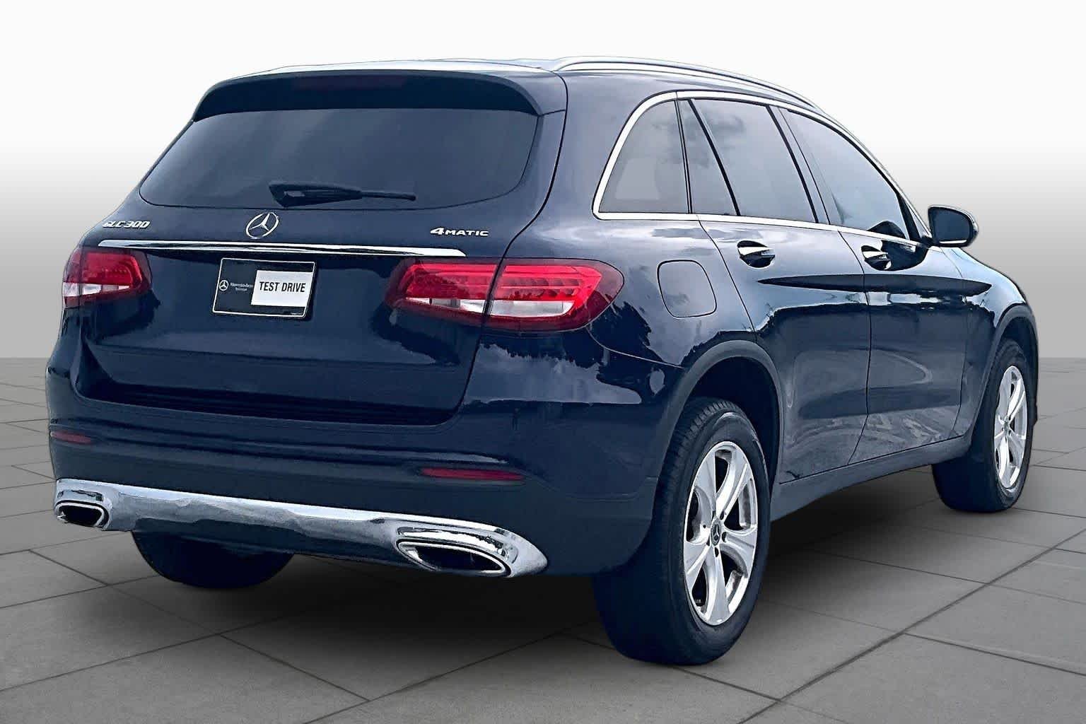 Used 2018 Lunar Blue Metallic Mercedes-Benz GLC 300 image 13