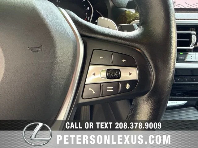 Used 2022  BMW xDrive30i image 26