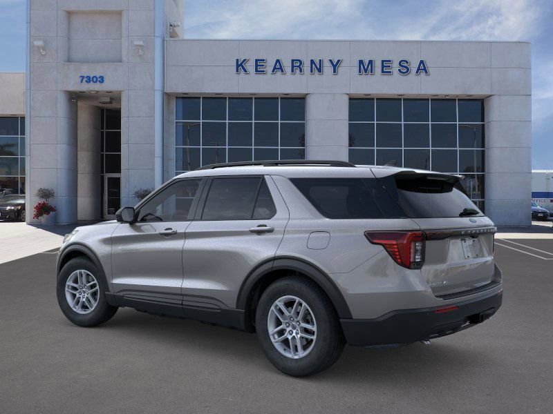 New 2026 Carbonized Gray Metallic Ford Active image 33