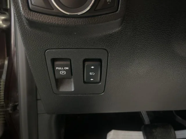 Used 2018 Red Ford Lariat image 16
