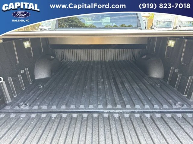 Used 2025  Toyota Limited image 16
