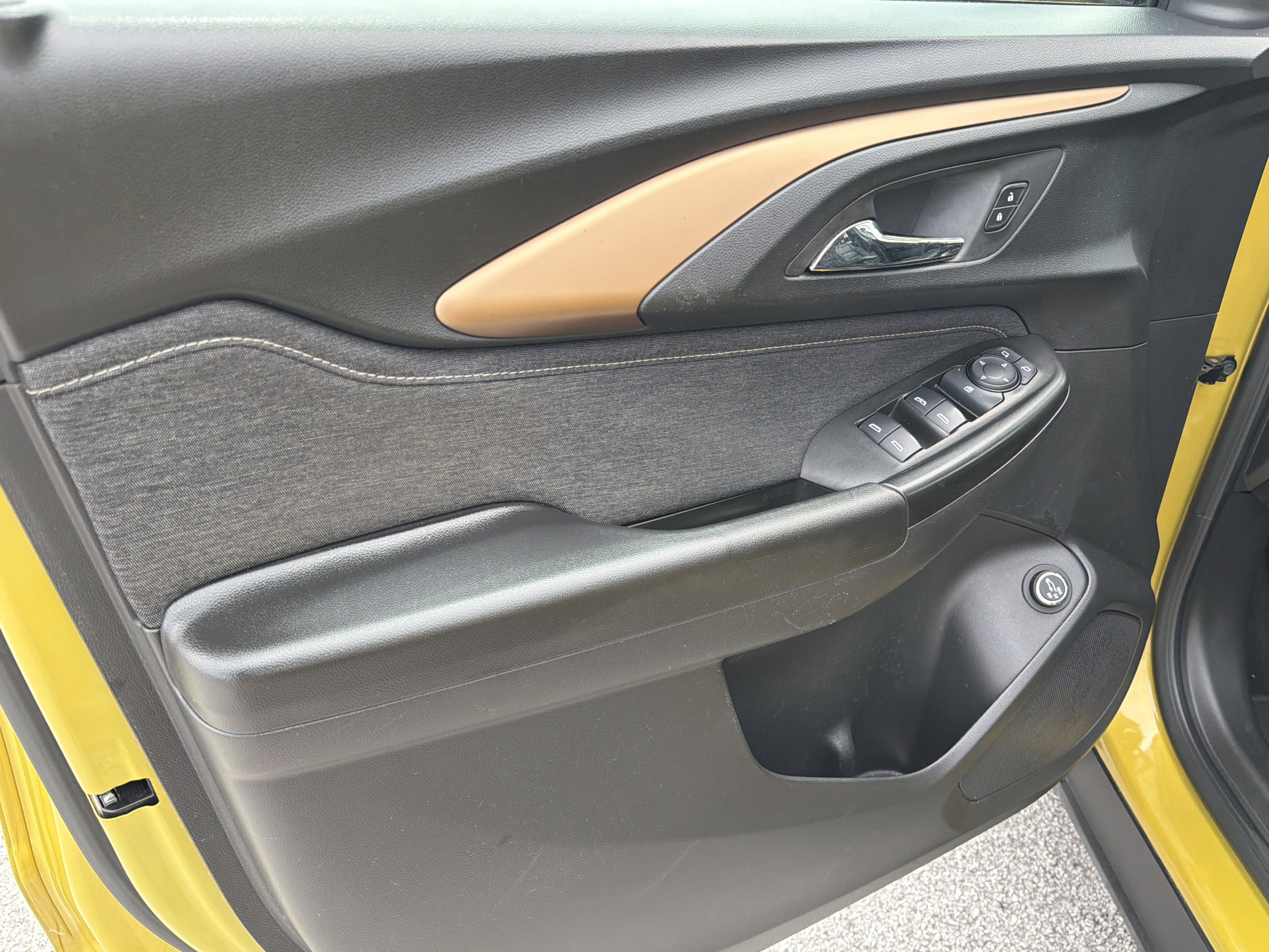 Used 2023 Nitro Yellow Metallic Chevrolet ACTIV image 11