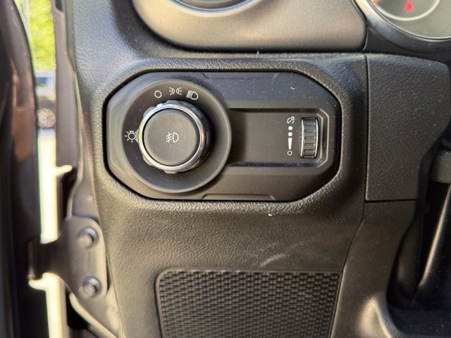 Used 2023 Gray Jeep Sport image 13