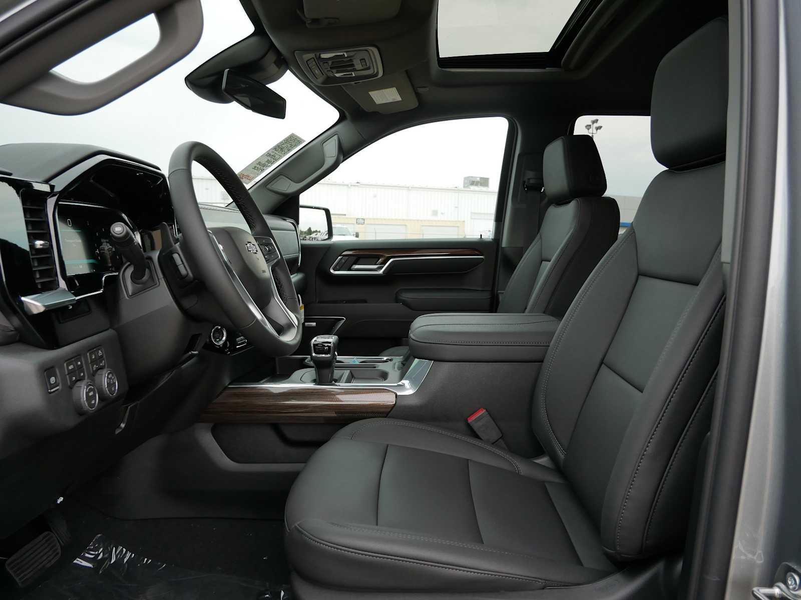 2026 Chevrolet Silverado 1500 RST - Photo 11
