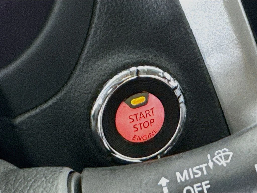 Used 2015 Blue Nissan 3.5 SL image 18