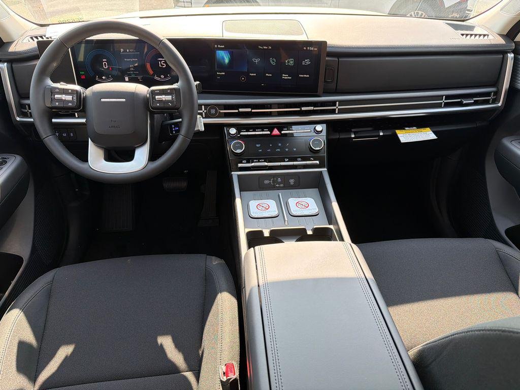 New 2026 White Hyundai SE image 23
