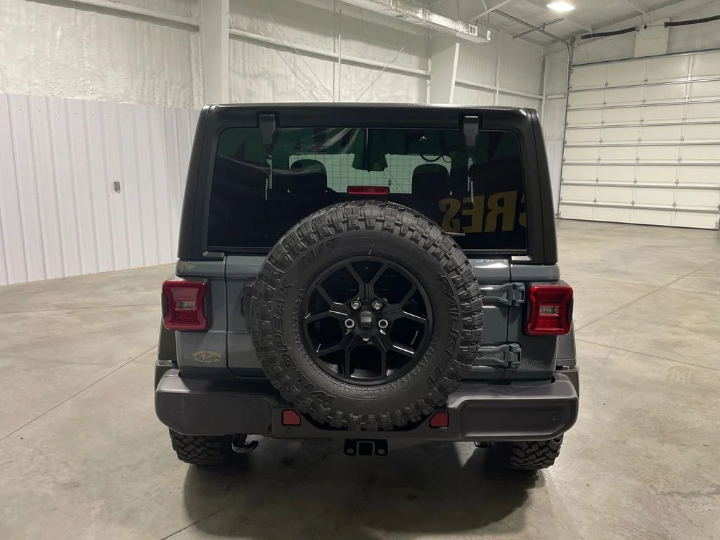 2026 Jeep Wrangler 2-Door Willys - Photo 6