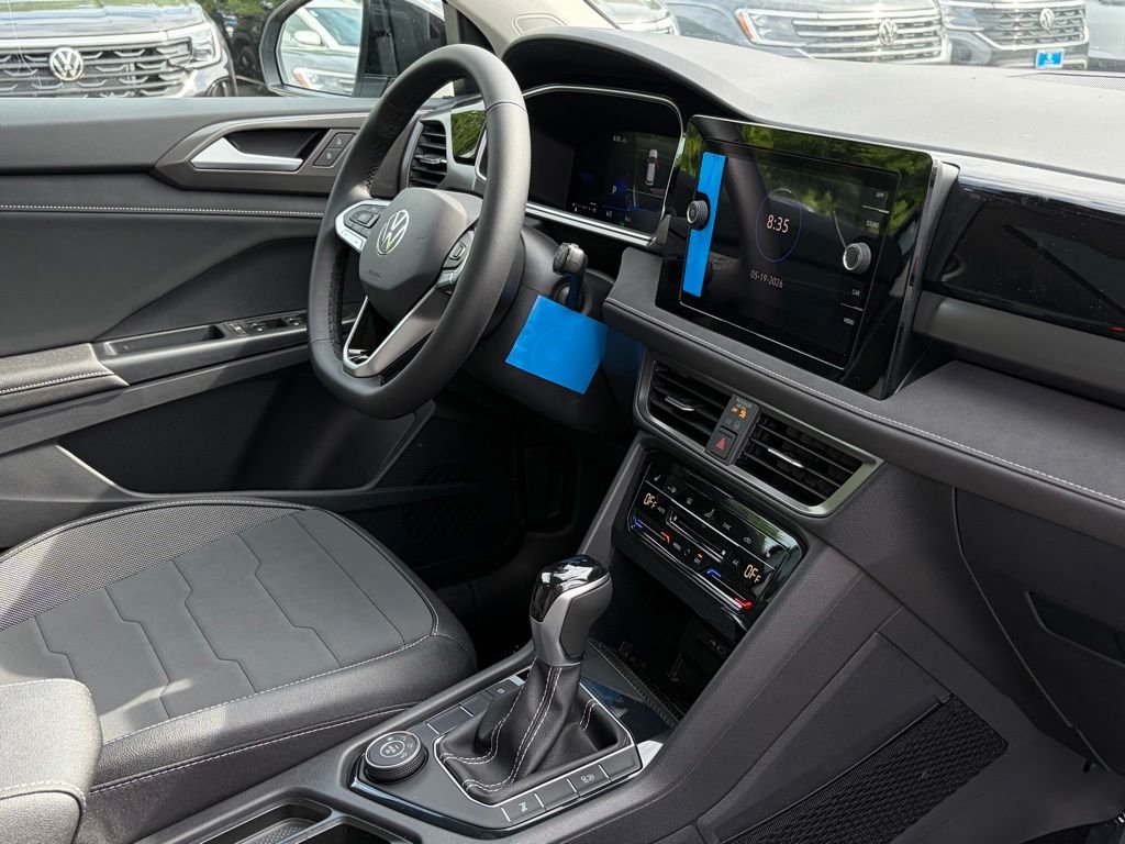 New 2026 Monument Gray W/Deep Black Roof Volkswagen 1.5T SE Black image 11