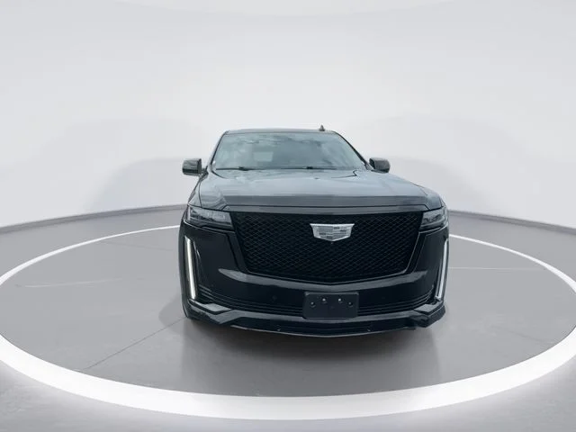 Used 2024 Black Cadillac Sport Platinum image 3