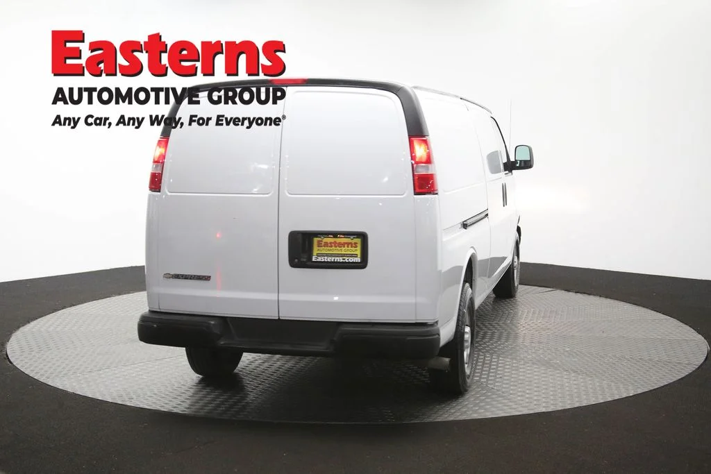 Used 2022 White Chevrolet Work Van image 37