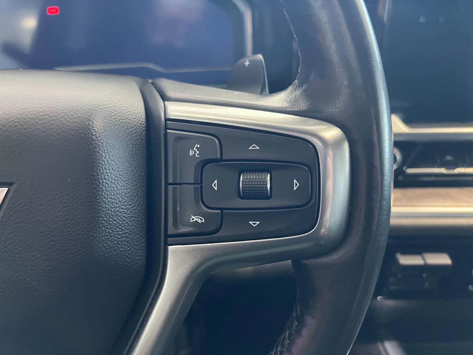 Used 2022 Dark Ash Metallic Chevrolet LTZ image 21
