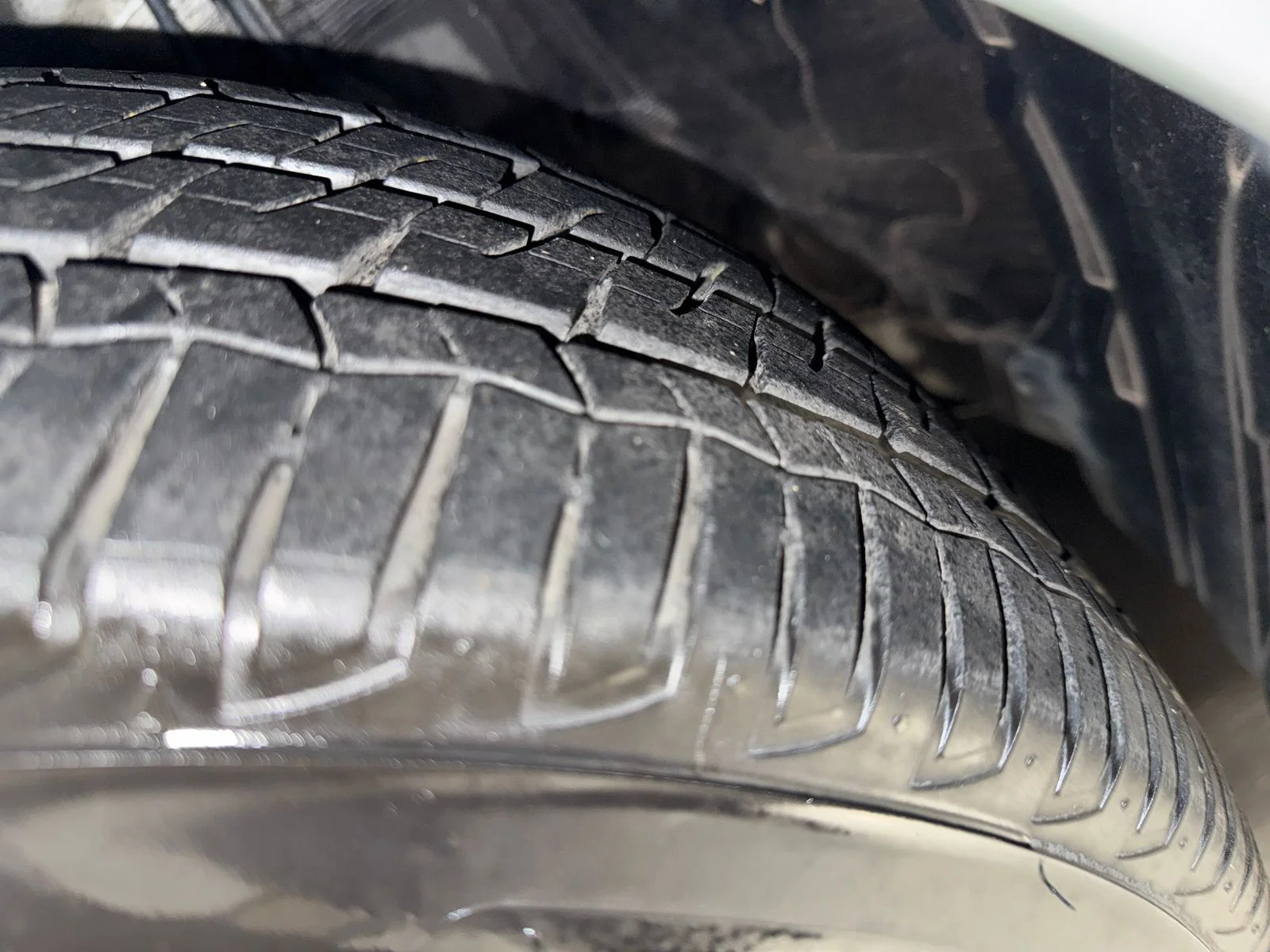 Used 2017 Blizzard Pearl Toyota Premium image 11