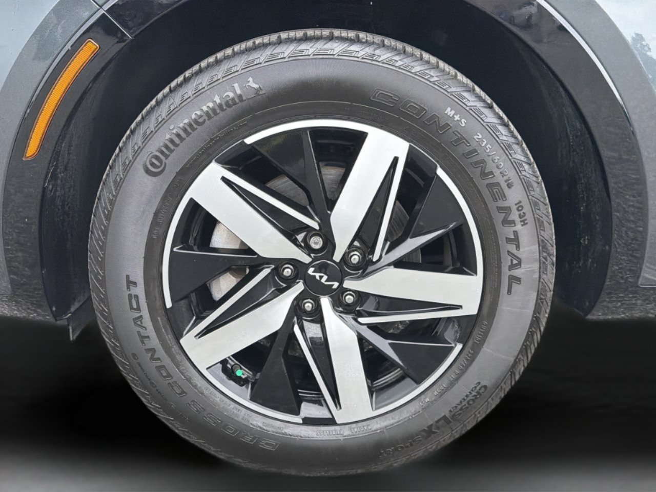 Used 2023 Gravity Grey Kia S image 31