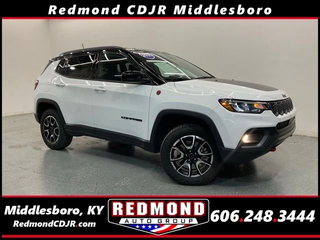 2025 Jeep Compass Trailhawk