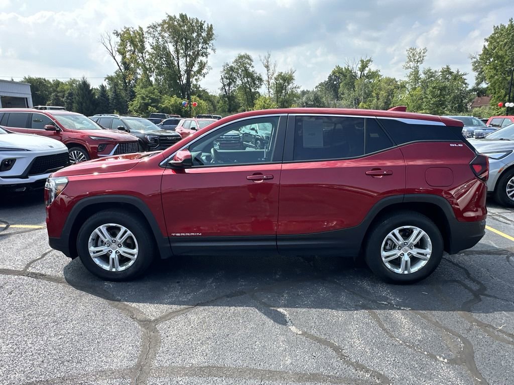 2024 GMC TERRAIN - Image 4