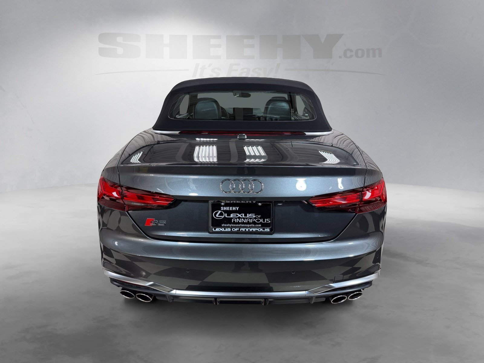 Used 2024  Audi 3.0T Premium Plus image 12