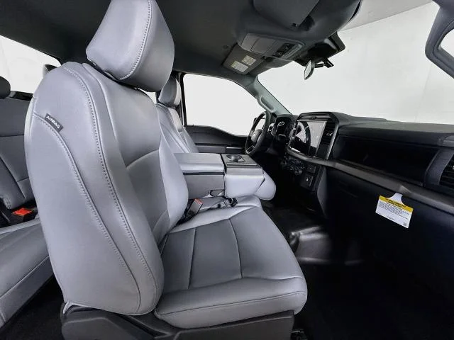 New 2026 Oxford White Ford XL image 54