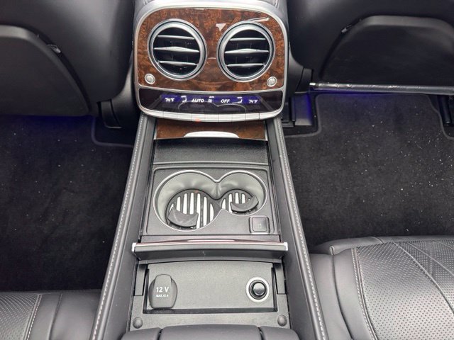 Used 2015 Black Mercedes-Benz S 600 image 26