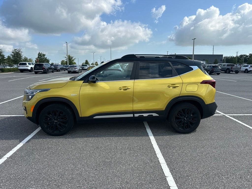 Certified Used 2023 Yellow Kia Nightfall image 12