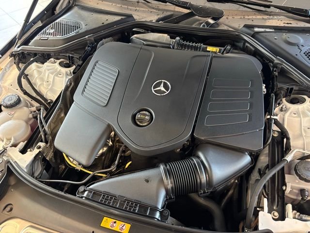 New 2026 MANUFAKTUR Moonlight White Metallic Mercedes-Benz E 350 image 32