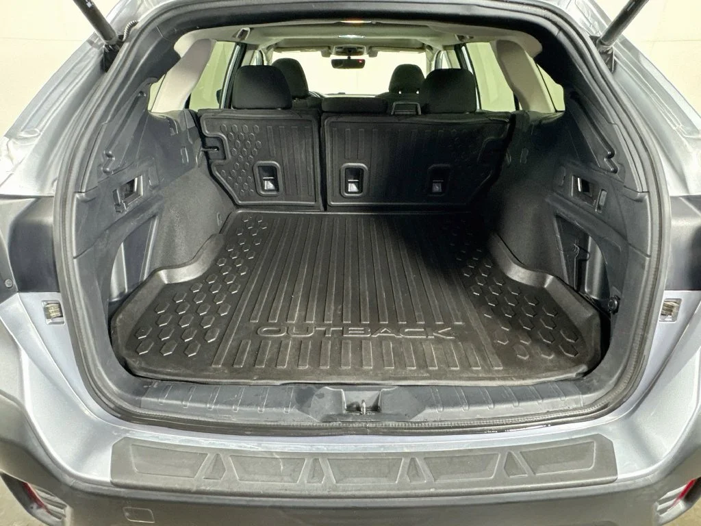 Used 2020 Silver Subaru Premium image 31