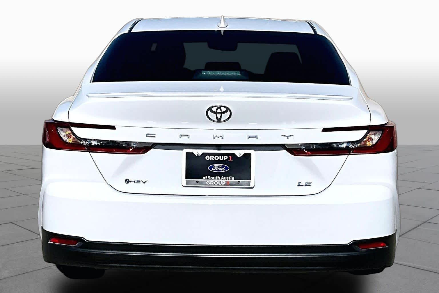 Certified Used 2025 Ice Toyota LE image 5