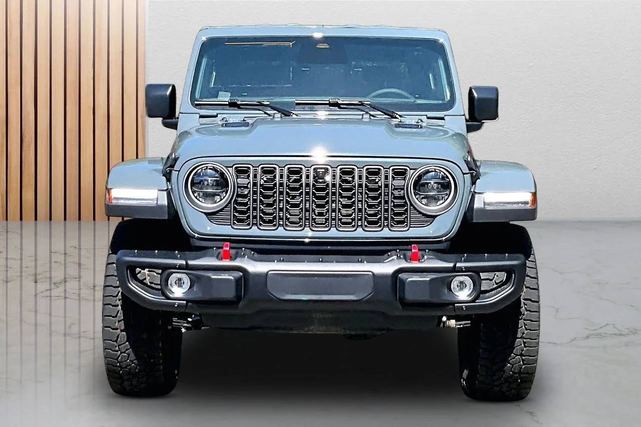 New 2026 Anvil Clear-Coat Exterior Paint Jeep Rubicon X image 3