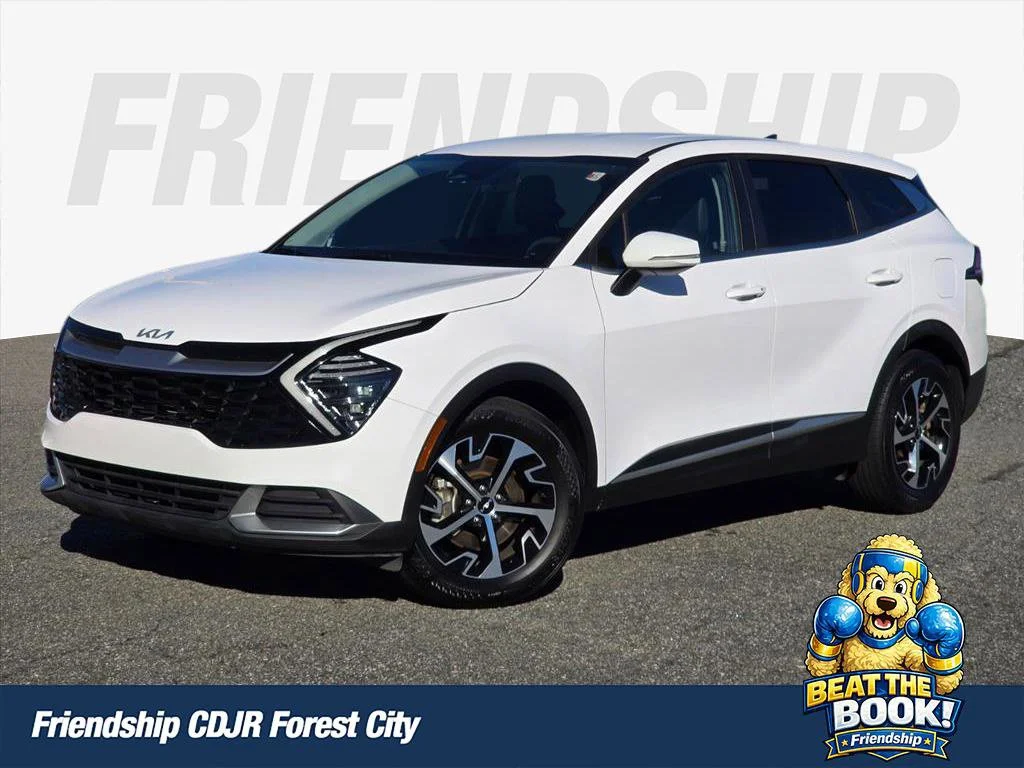 Used 2025 White Kia EX image 1