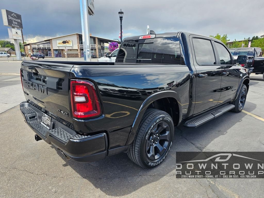 New 2026 Diamond Black Crystal Pearlcoat RAM Big Horn/Lone Star image 3