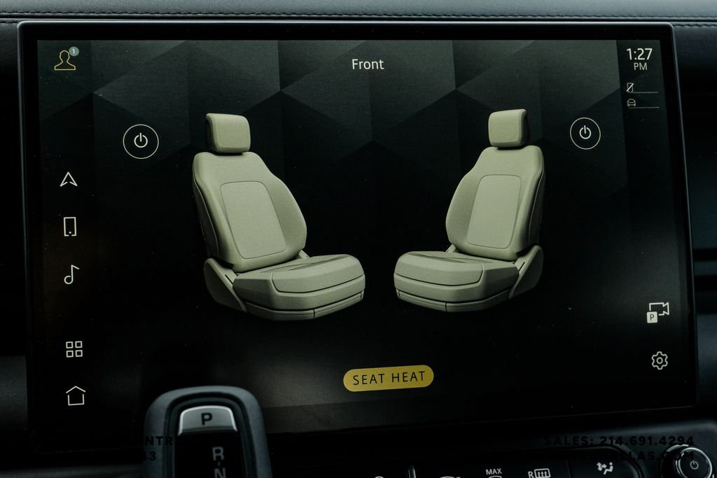 New 2026 Santorini Black Metallic Land Rover S image 27