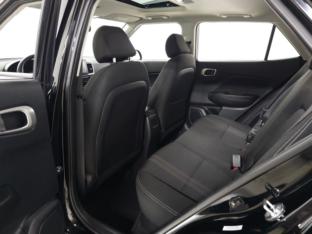 Certified Used 2022 Black Noir Pearl Hyundai SEL image 29