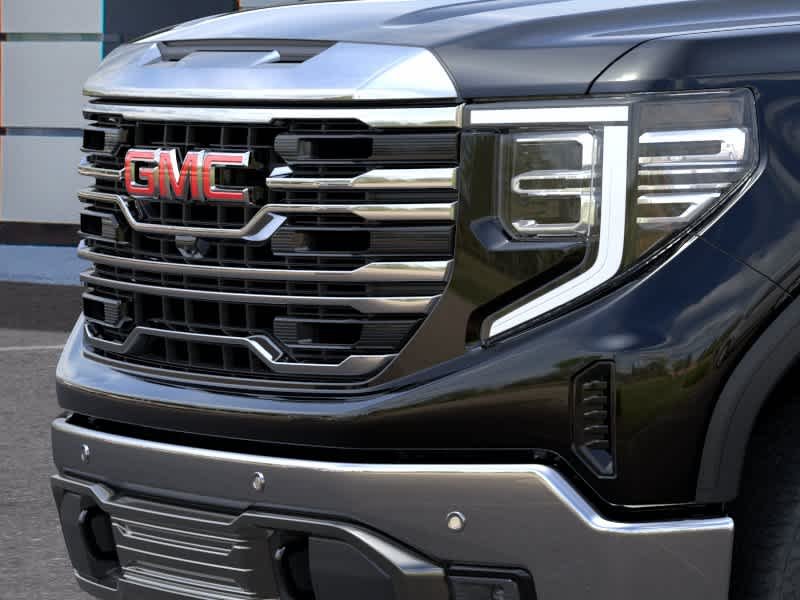 2026 GMC Sierra 1500 SLT - Photo 13