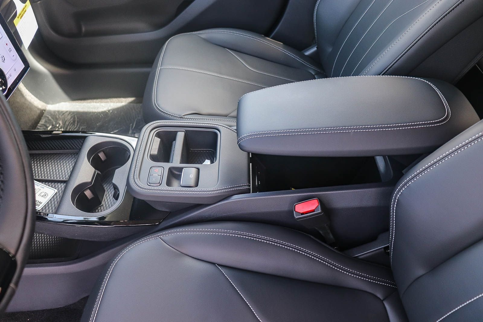 New 2026 Glacier Gray Metallic Tri-coat Ford Select image 18