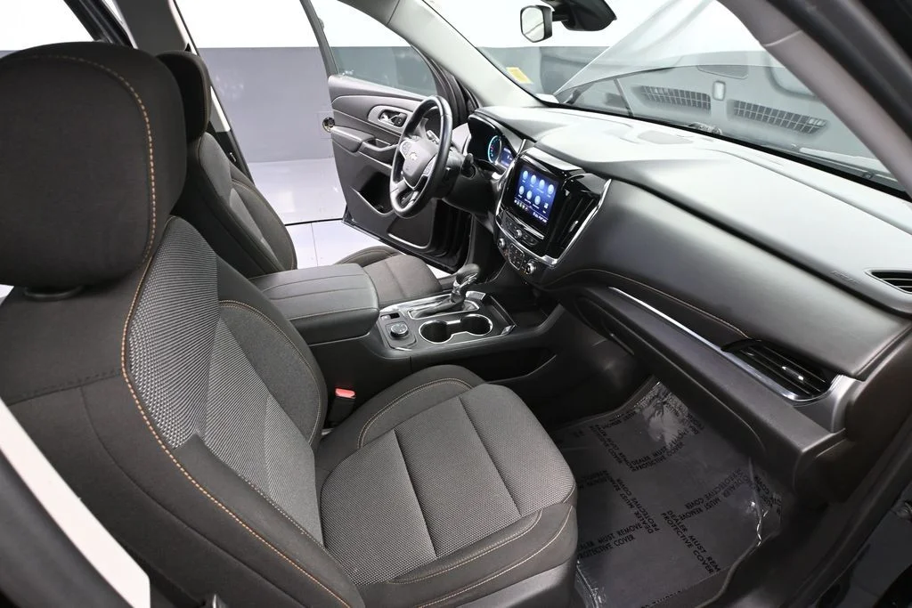 Used 2021 Black Chevrolet LT image 55