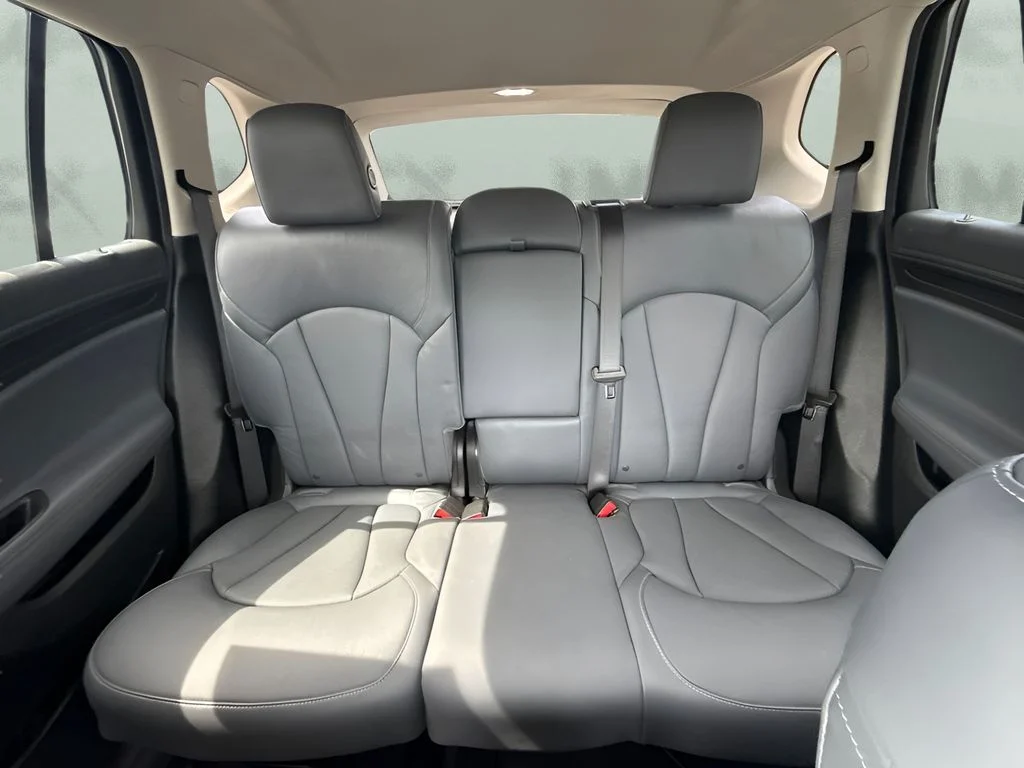 Used 2020 White Buick Essence image 6