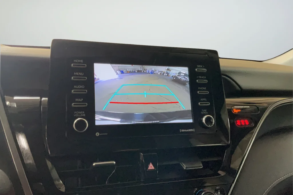 2024 Toyota Camry SE - Photo 16
