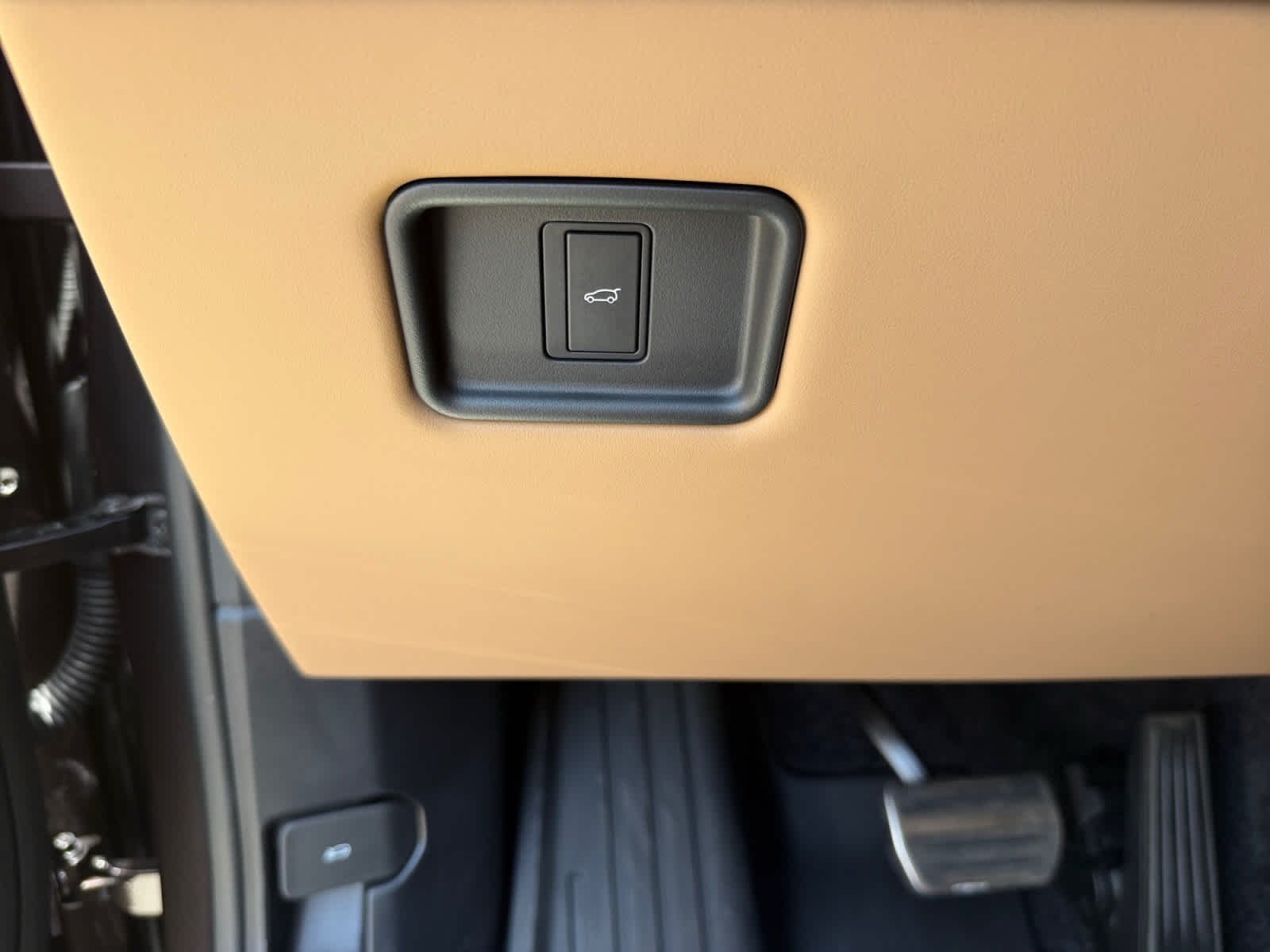2025 Land Rover Range Rover SE - Photo 25