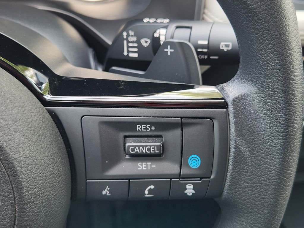 Used 2023 Black Nissan SV image 29