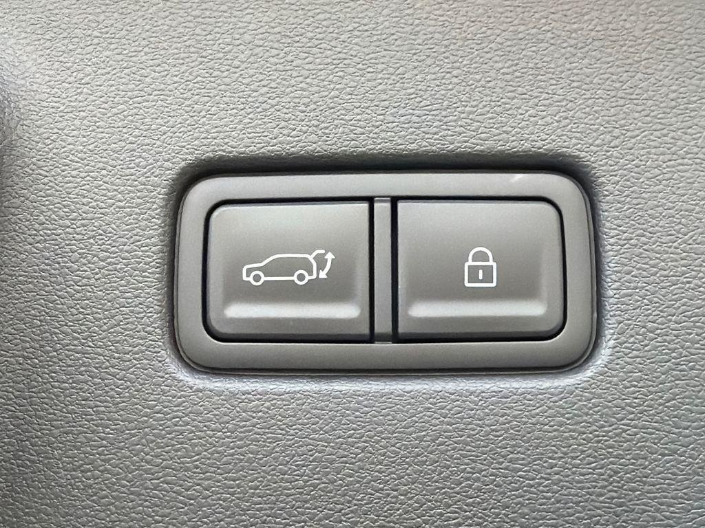 New 2026 Silver Hyundai Limited FWD image 19
