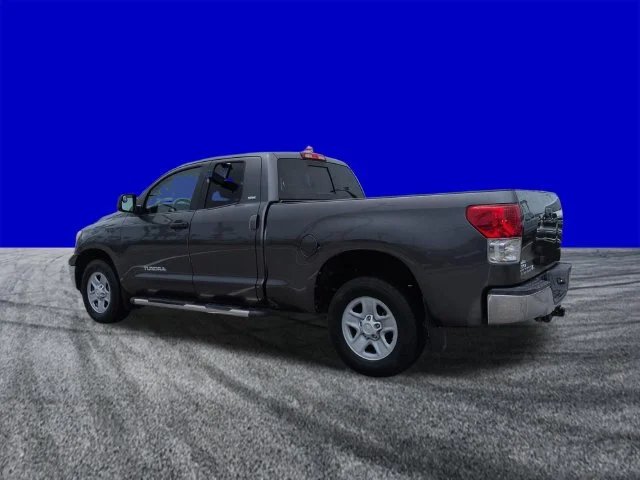 Used 2013 Tundra Toyota Grade image 6