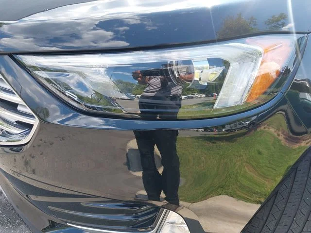 Used 2022 Black Ford SEL image 29