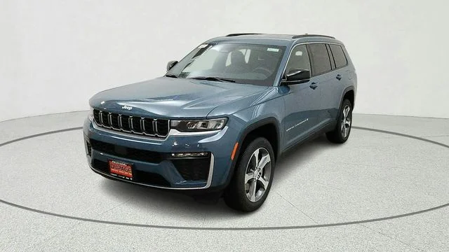 New 2026 Steel Blue Exterior Paint Jeep Limited image 3
