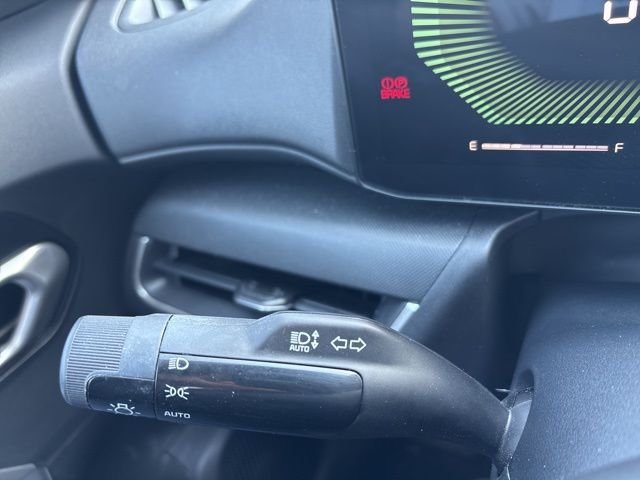 Certified Used 2025 Gray Kia LX image 22
